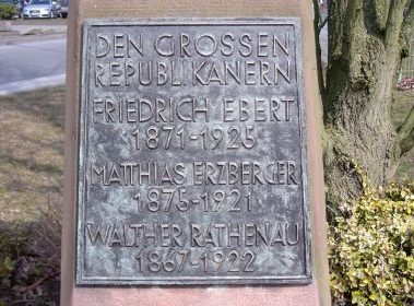 Denkmal für Ebert, Erzberger und Rathenau